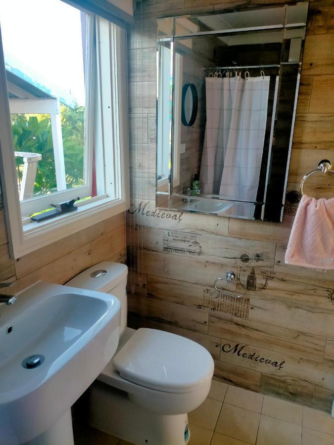 Avonlea Cottages York Ngoại thất bức ảnh