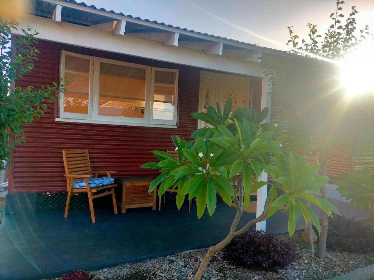 Avonlea Cottages York Ngoại thất bức ảnh